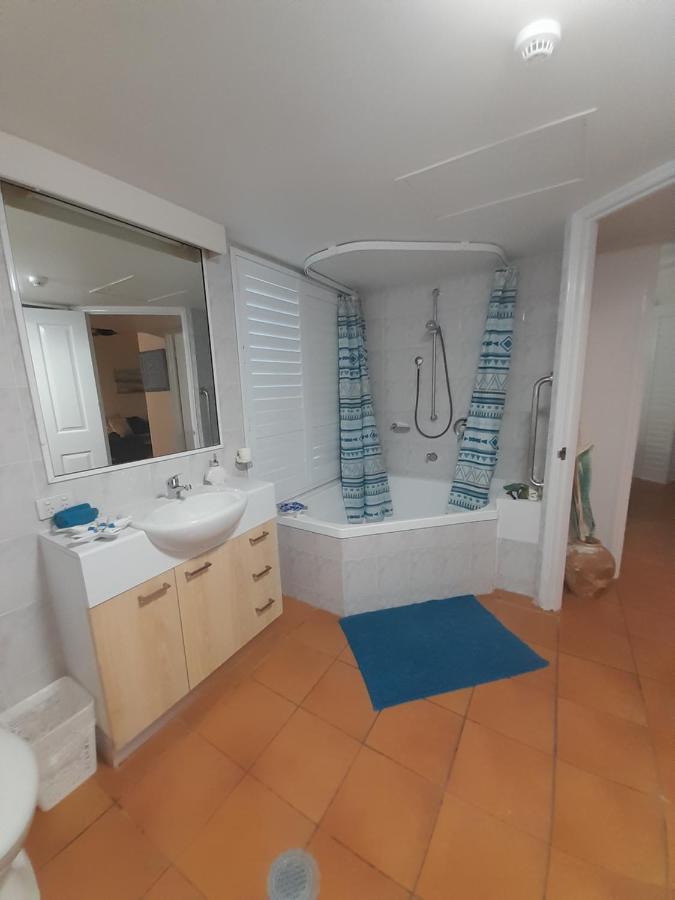 Casa Borghese Holiday Let Appartement Cairns Buitenkant foto